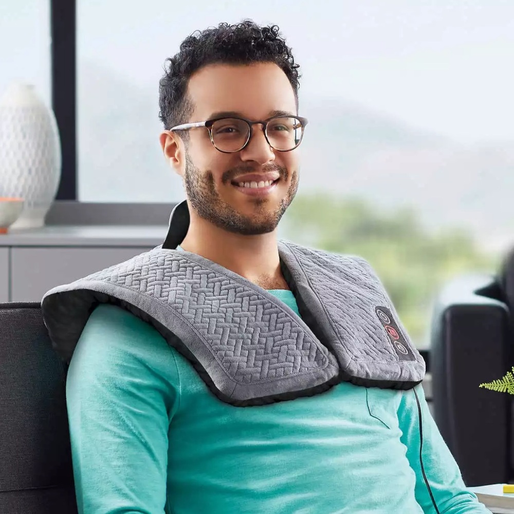 Homedics Weighted Comfort Wrap with Vibration and Soothing Heat - Picture 9 of 10